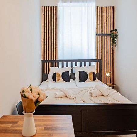 My City Apartment - Vienna Cosy Room מראה חיצוני תמונה