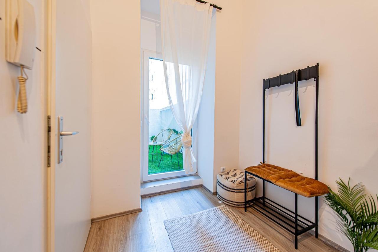 My City Apartment - Vienna Cosy Room מראה חיצוני תמונה